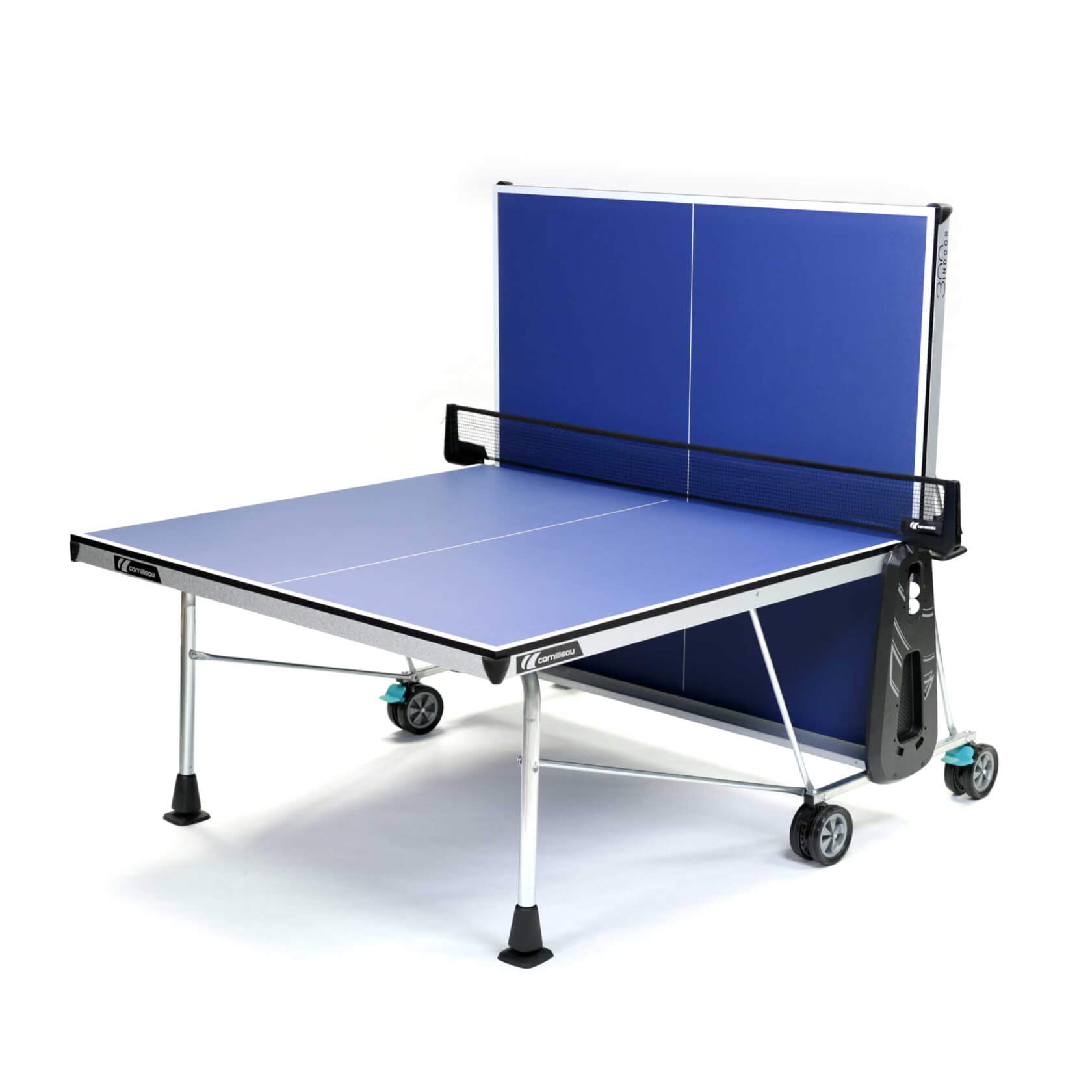 Cornilleau 300 Indoor Blue 2023 из каталога теннисных столов для помещений в Москве по цене 90000 ₽